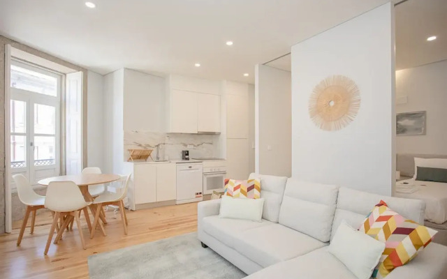 Liiiving - Aliados Stone Apartment