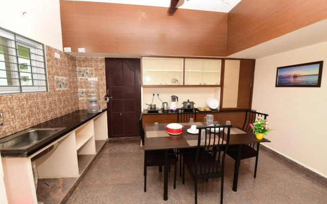Sree Service apartments