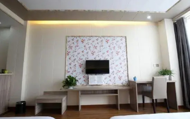 Hongfuxuan Hotel