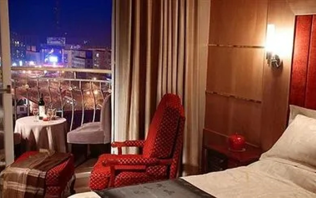 Jiu Gang Hotel