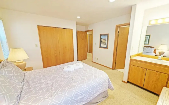 Mt Hood 13 4 Bedroom Home