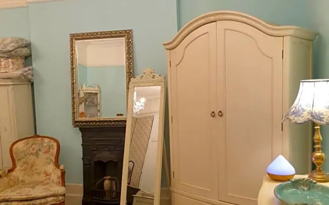 Judy's B&B private home
