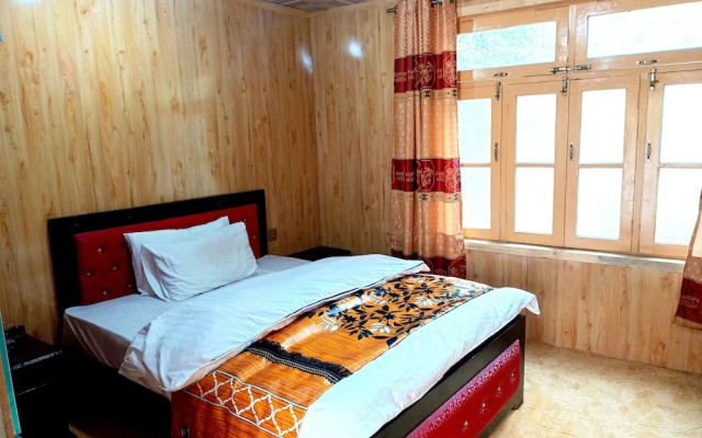 Tourist Home Khaplu