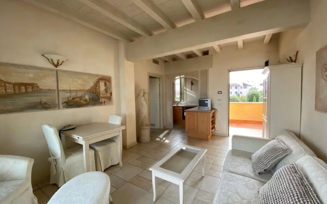 Apartment Near Lake Garda With Pool