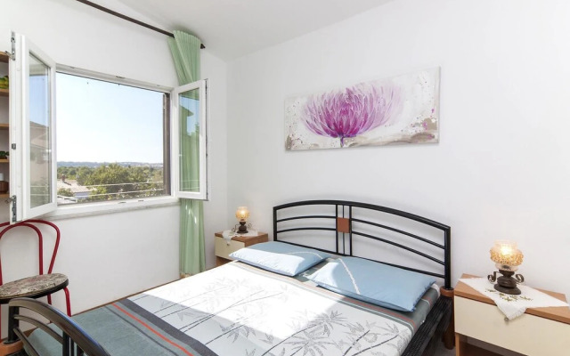 Apartments Ana Valbandon