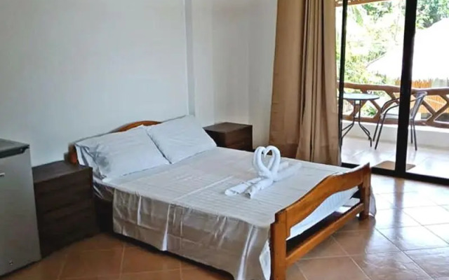 Bruce Beach Resort