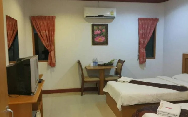 Klongsak Resort