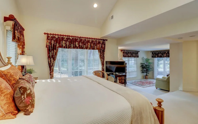 65 Baynard Cove - 4 Br Home