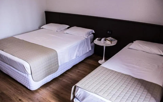 Vip Hotel