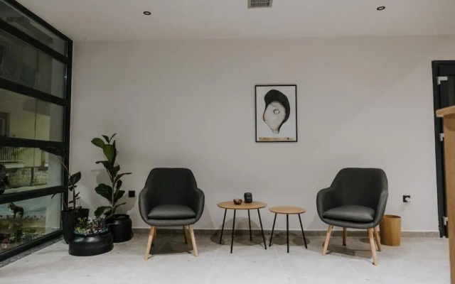 Pearl Apartel C2