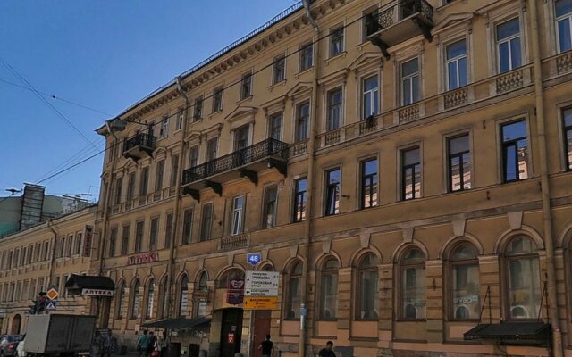 EuroFriends Hostel вид на фасад