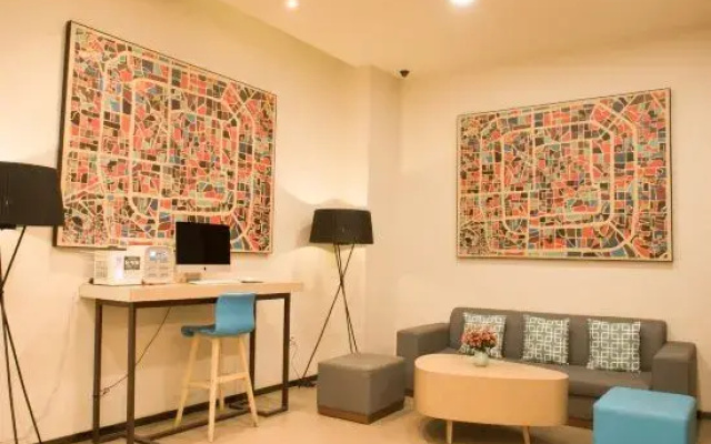 HanTing Hotel (Shijiazhuang Zhongshan East Road)