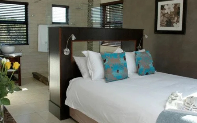 36 On Bonza Boutique Hotel