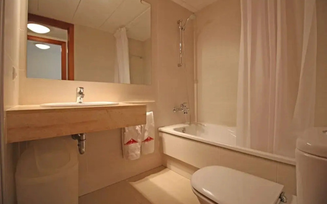 Apartment in Roses Near the Beach