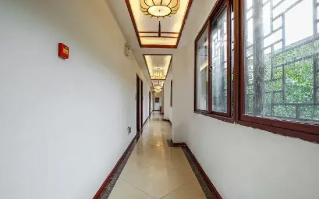 Shuiyunge Hotel (Huangguoshu Waterfall Scenic Area)