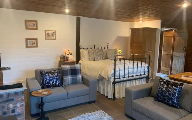 The Lodge - Peaceful Relaxing Hideaway