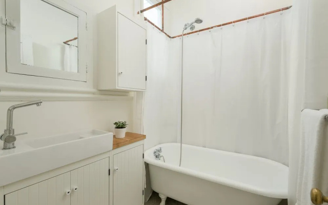Chic 4br in Plateau