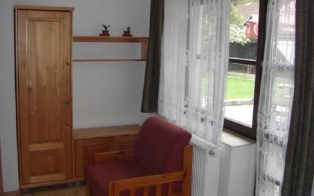 Penzion U kamenného kola