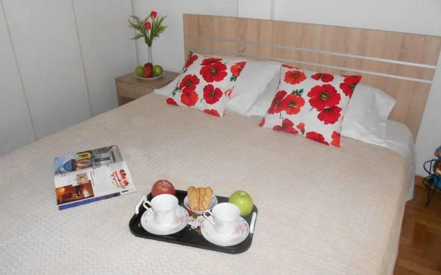 Athenian Oasis with fountain, Ideal for couples, 6th Floor