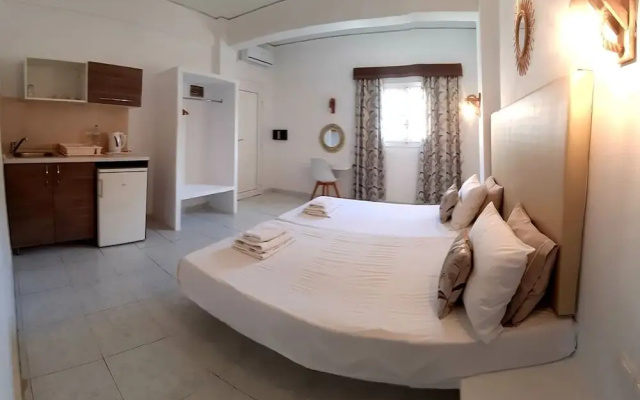 Atalos Hotel, Apartments & Suites