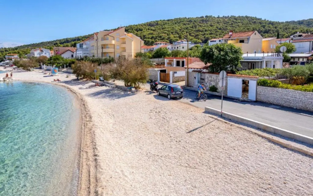 Holiday House IVA