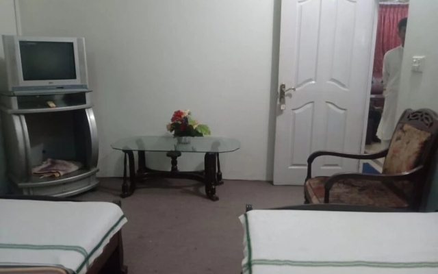 Umer Hotel and Restaurant
