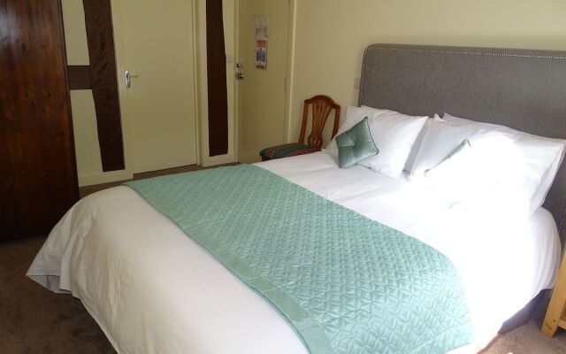 Ellesmere Hotel