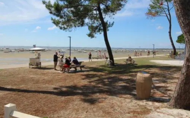 Maison 6 pers jardin clôturé à 300m de la plage