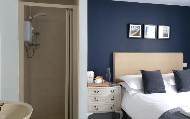 Starlings Guest House