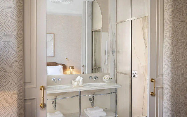 The Dolli at Acropolis, A Hotel to Live
