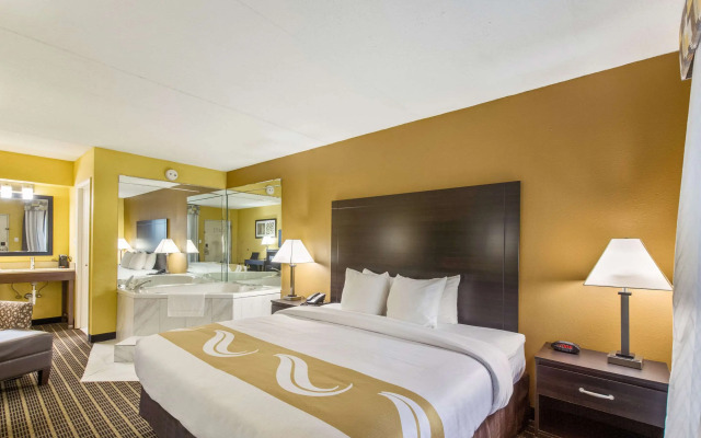 Quality Inn London North