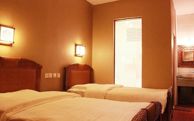 Chama Hotel