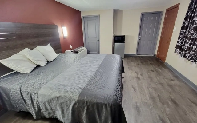 Budget Inn