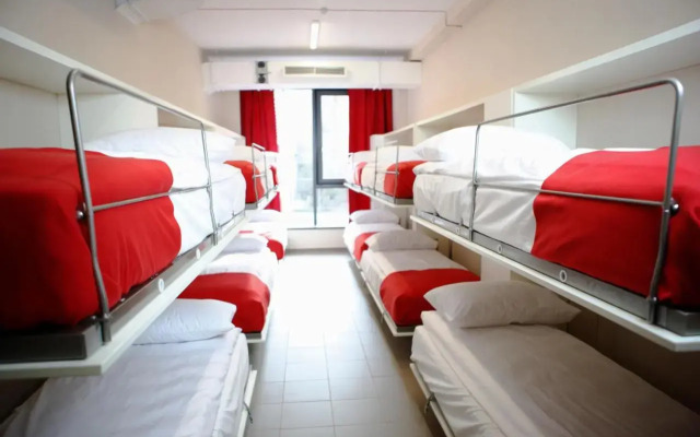 Express Hostel