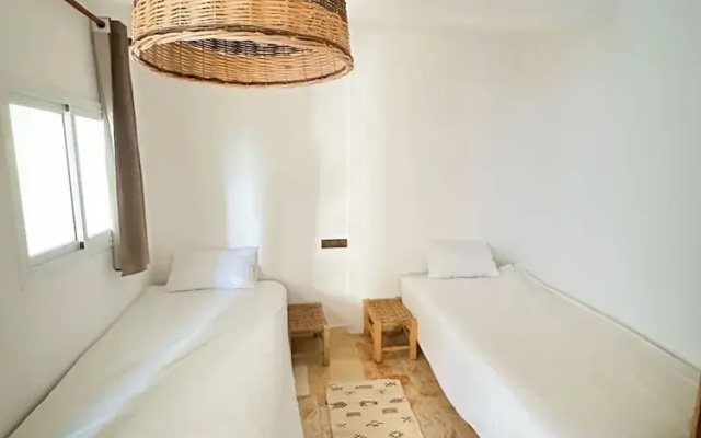 Eco Bay Surf Camp
