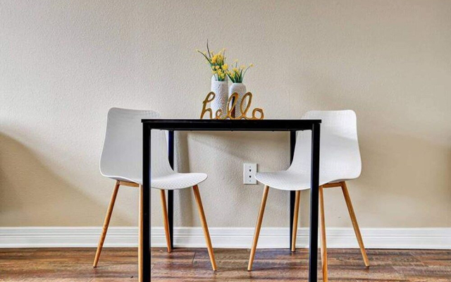 FRONTDESK Calais Midtown Apts Houston