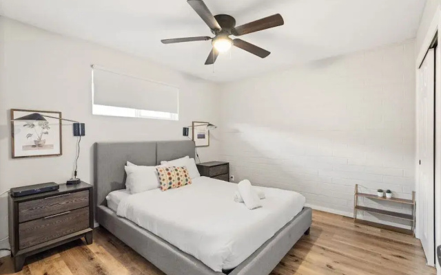 Fashion Square Apt3