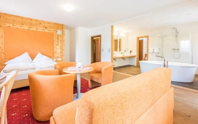 Künstleralm Hotel & Apartments