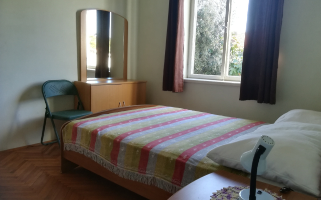 Holiday house VEKY - 50m from sea: Susica, Island Ugljan