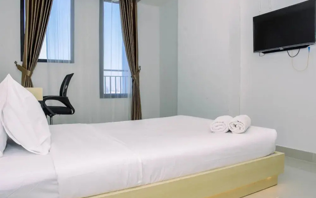 Cozy Studio with Single Bed at Evenciio Margonda Apartment