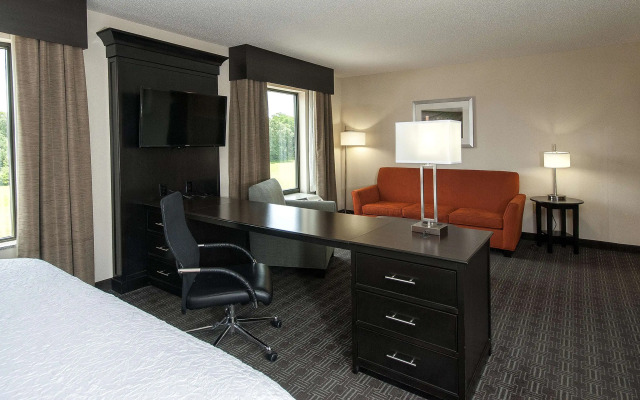 Hampton Inn & Suites Seneca-Clemson Area