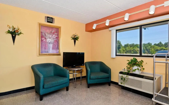 Days Inn & Suites Memphis