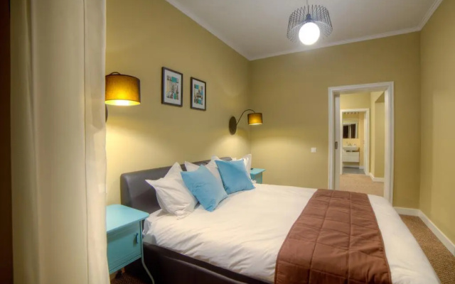 Отель UpperHouse Suites & More