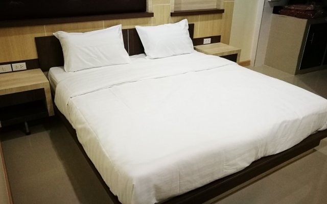 Ambrosial Suites in Pattaya, Thailand from 52$, photos, reviews - zenhotels.com hotel front