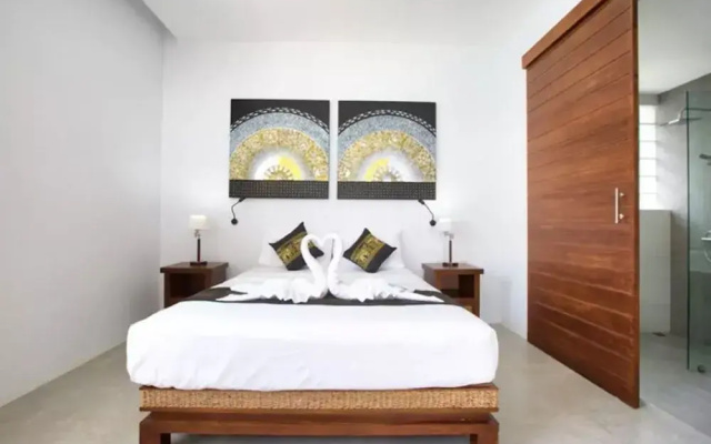1 Bedroom Beautiful Beachfront Villa