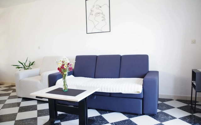 Apartments Zvonko