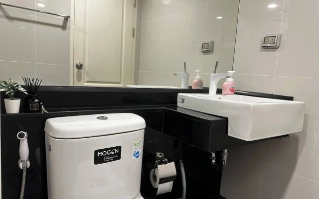 BKK Oasis Stylish & Cozy Condo Near MRT 200m
