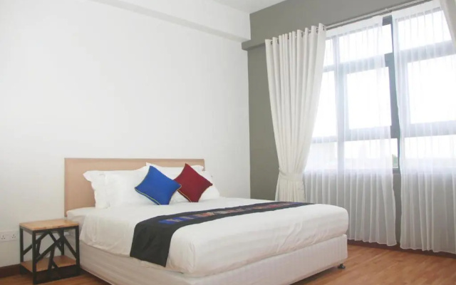 Myanandar Residence & Hotel
