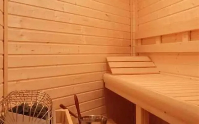 Ski Trail Lodge I