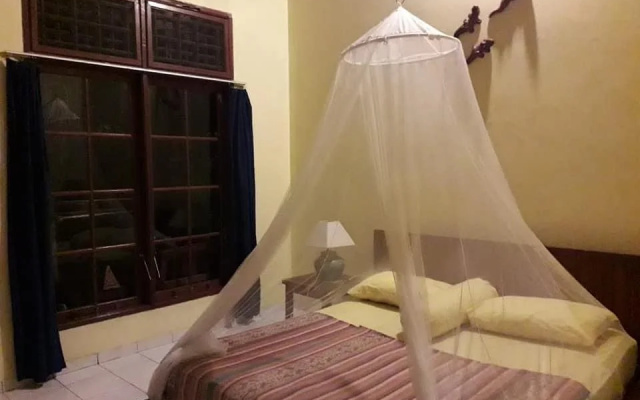 Raja's Bungalow